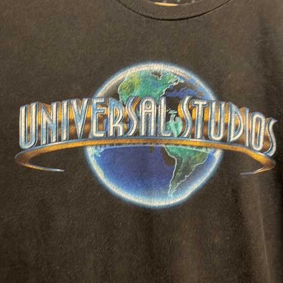 Vintage Universal Studios T-shirt - Picture 2 of 4